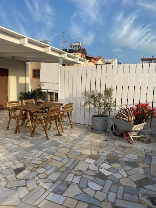 Top Floor Apartment Heraklion  Bagian luar foto
